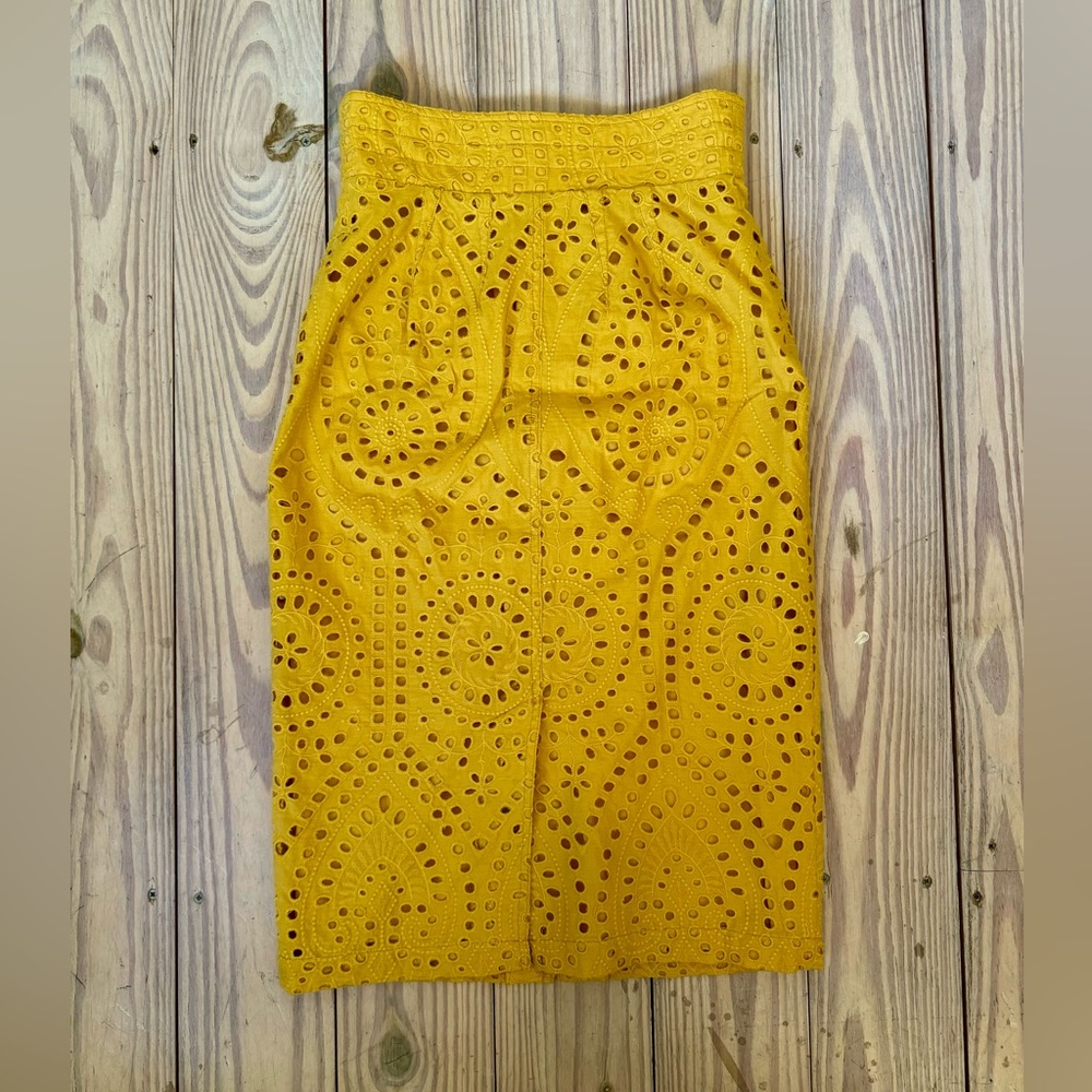 Tracy Reese X Anthropologie Sunshine Eyelet Pencil Skirt - Picture 6 of 9